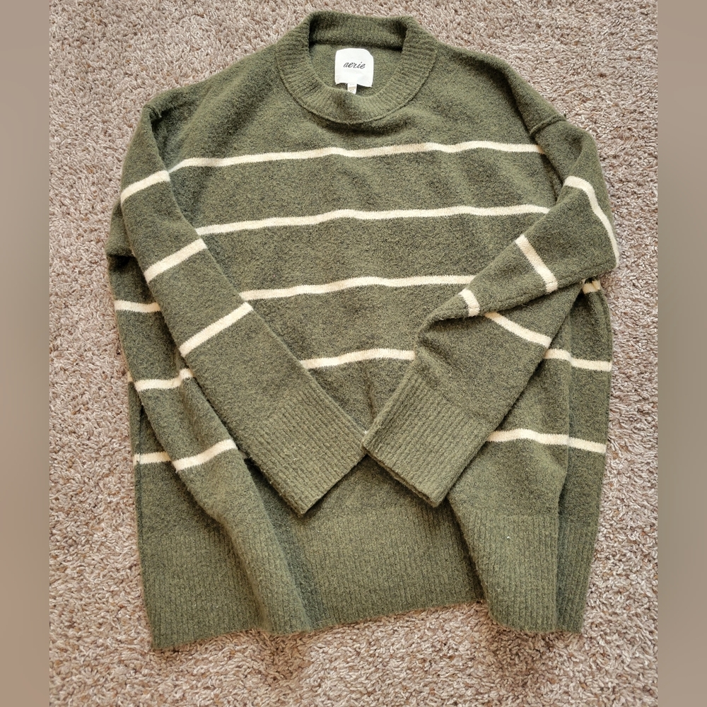 Aerie unreal sweater striped olive size S
